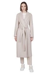 Coat with united virgin wool belt