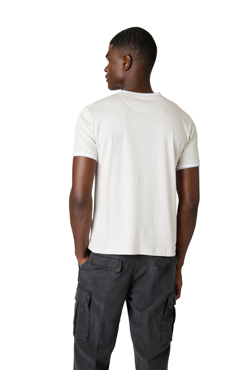 V-NECK T-SHIRT